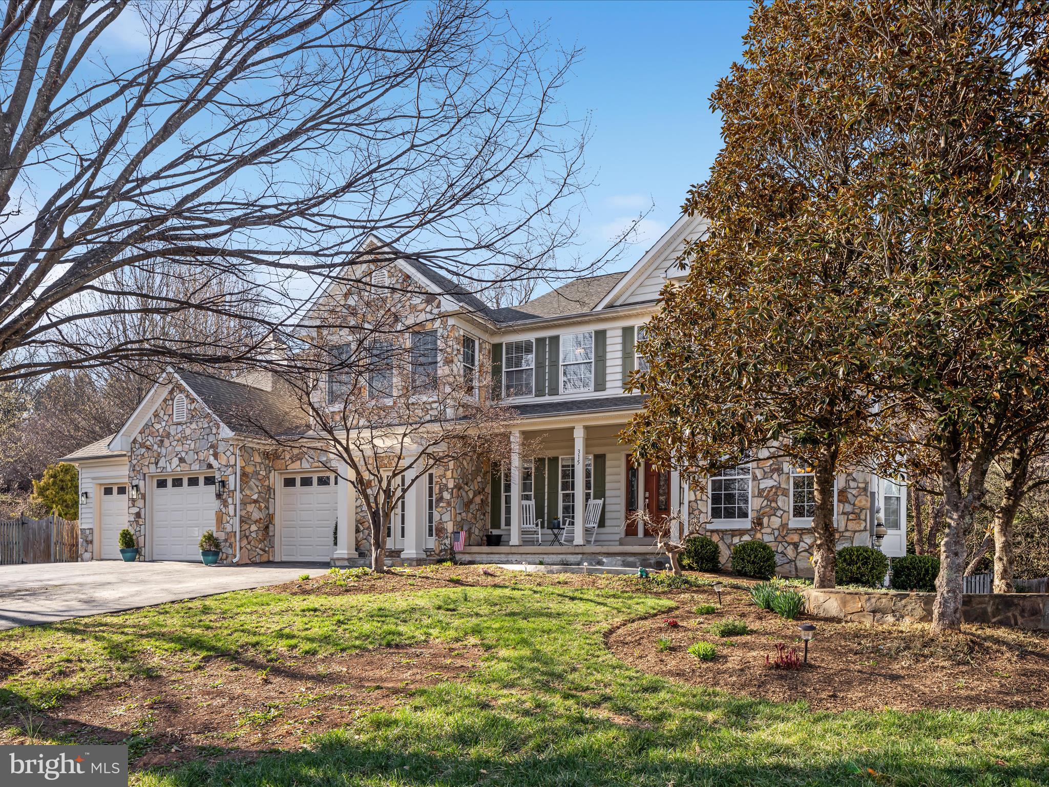 OLD WATERFORD KNOLL - Residential