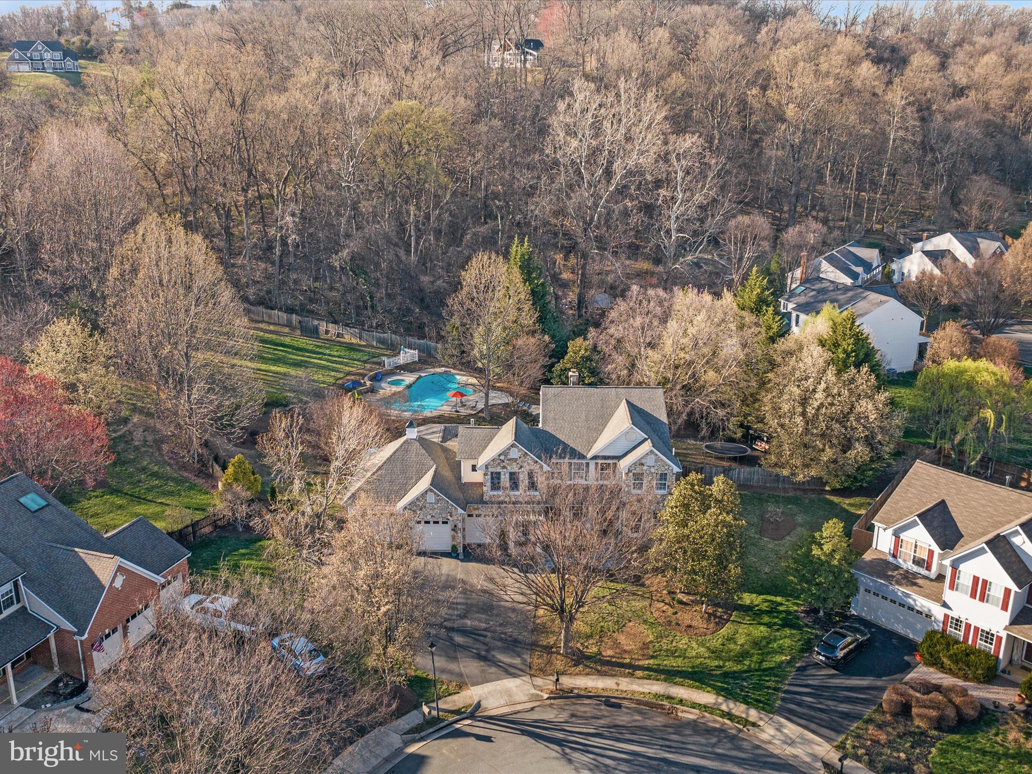 OLD WATERFORD KNOLL - Residential