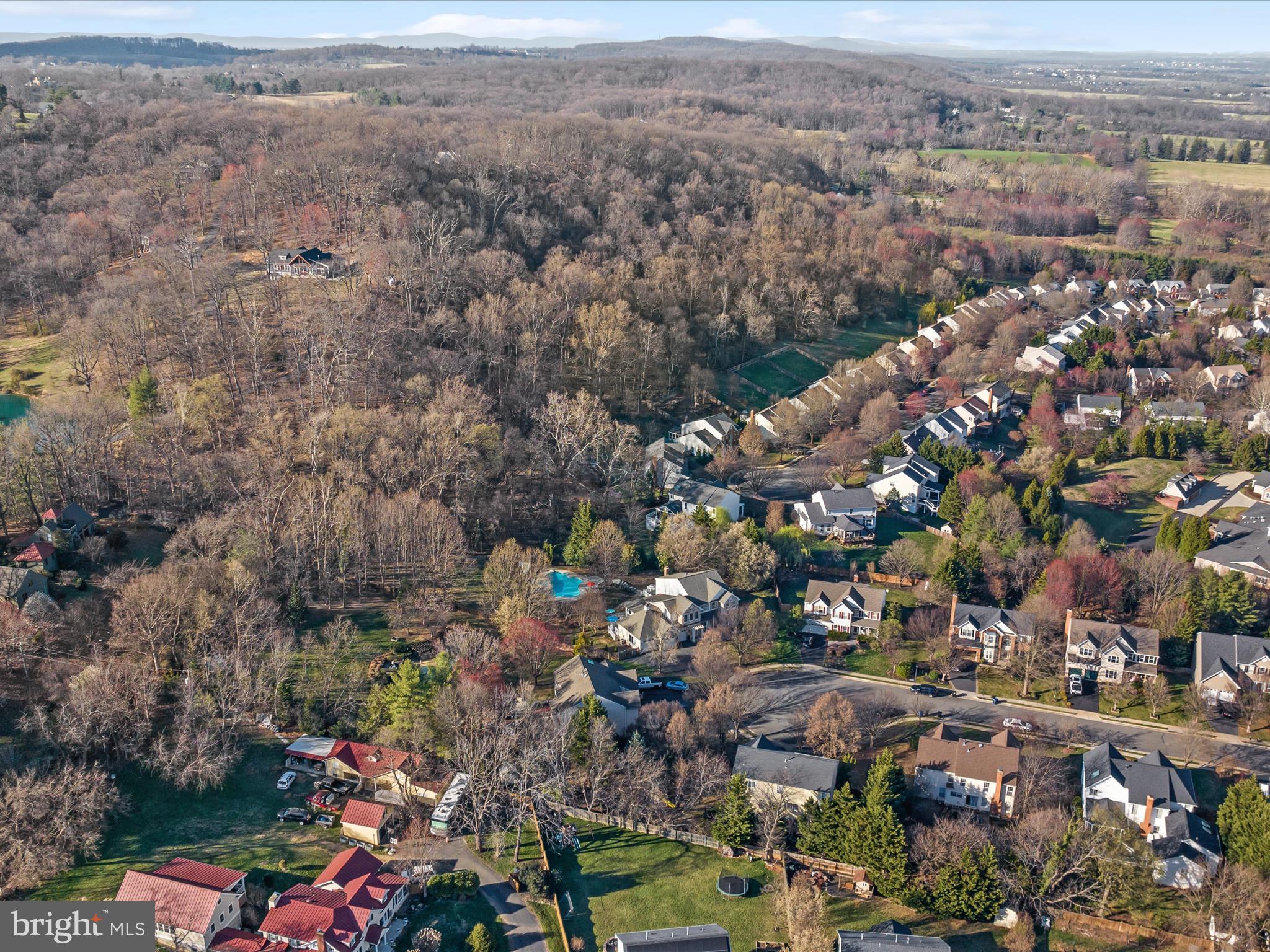 OLD WATERFORD KNOLL - Residential