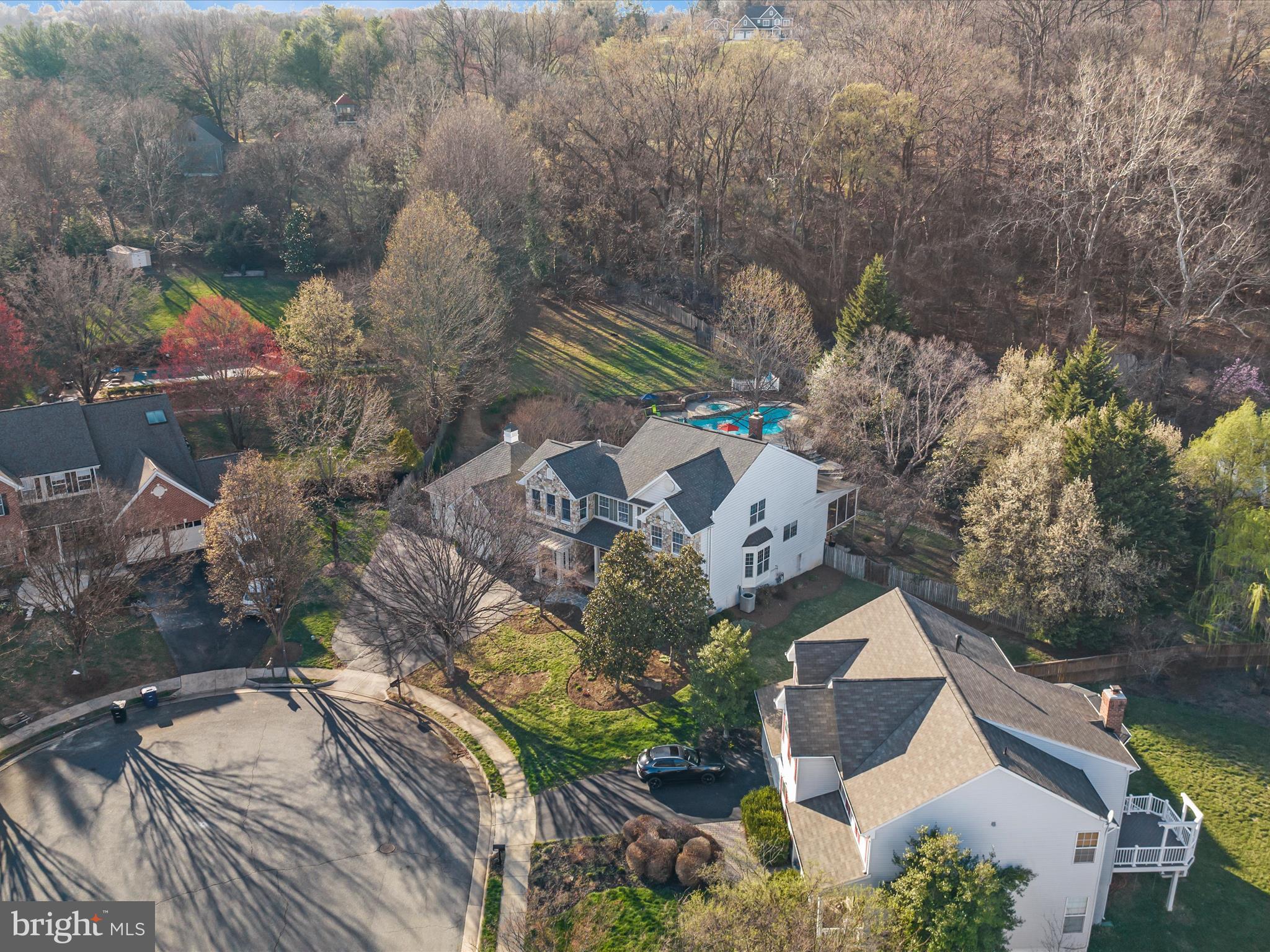 OLD WATERFORD KNOLL - Residential