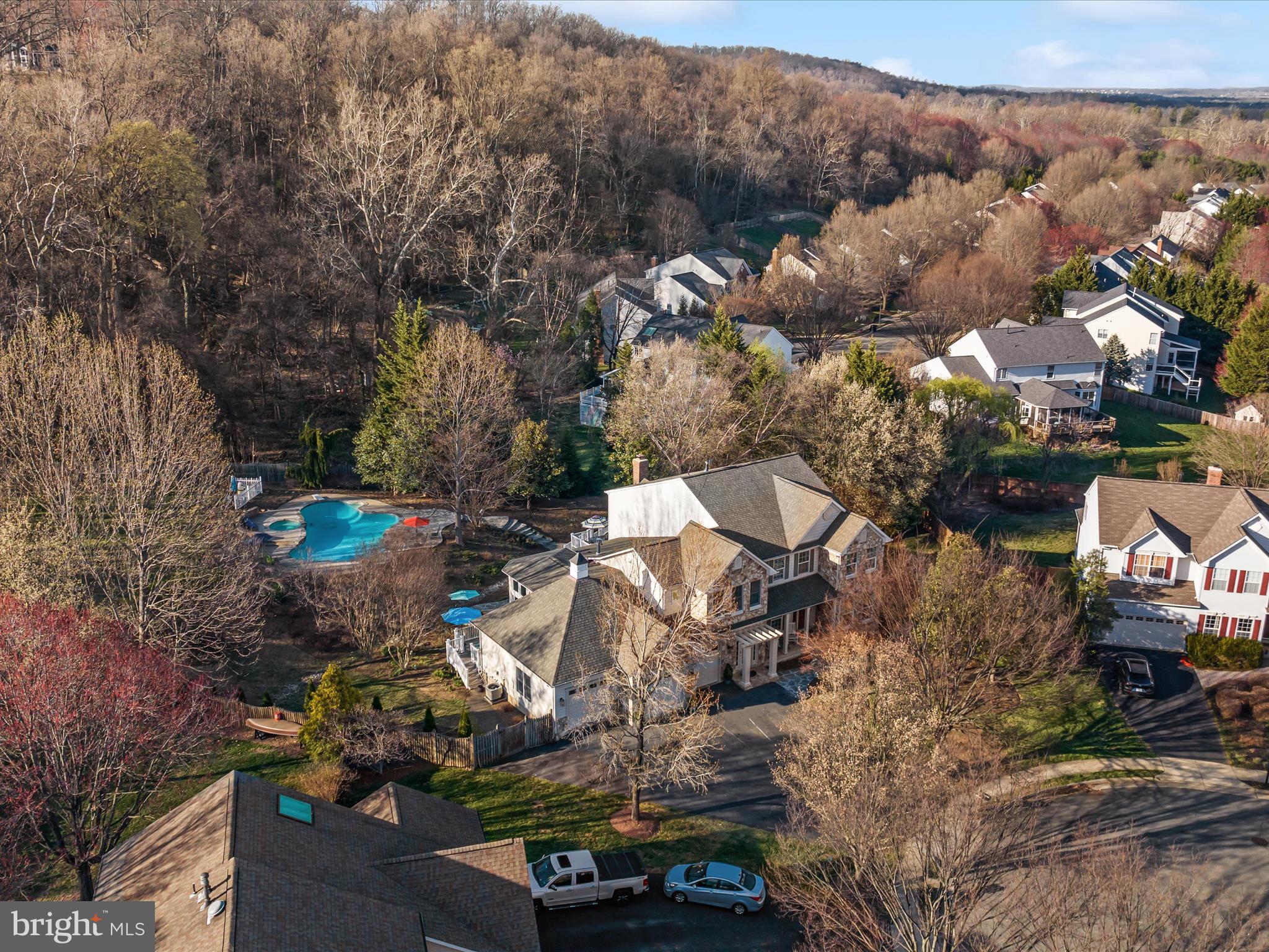 OLD WATERFORD KNOLL - Residential