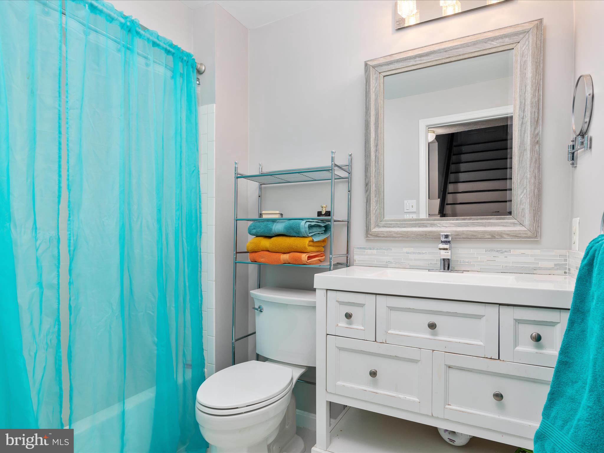 OLD WATERFORD KNOLL - Residential