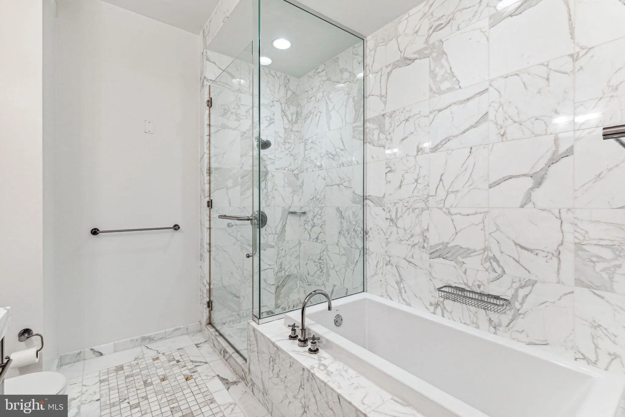 Philadelphia, Pennsylvania 19102, United States, 1 Bedroom Bedrooms, ,1 BathroomBathrooms,Residential,Active,114456