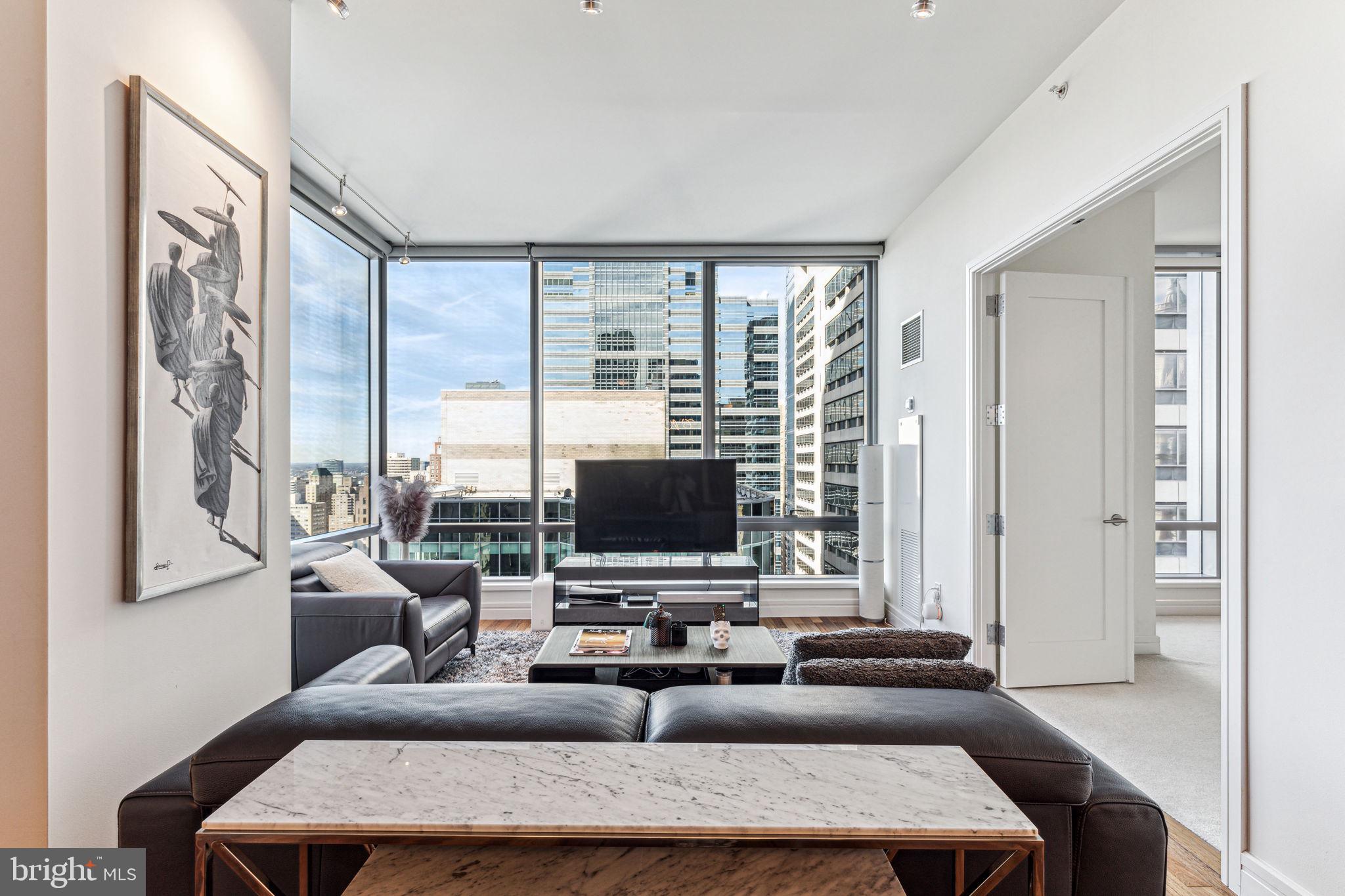 AVENUE OF THE ARTS - Residential Lease