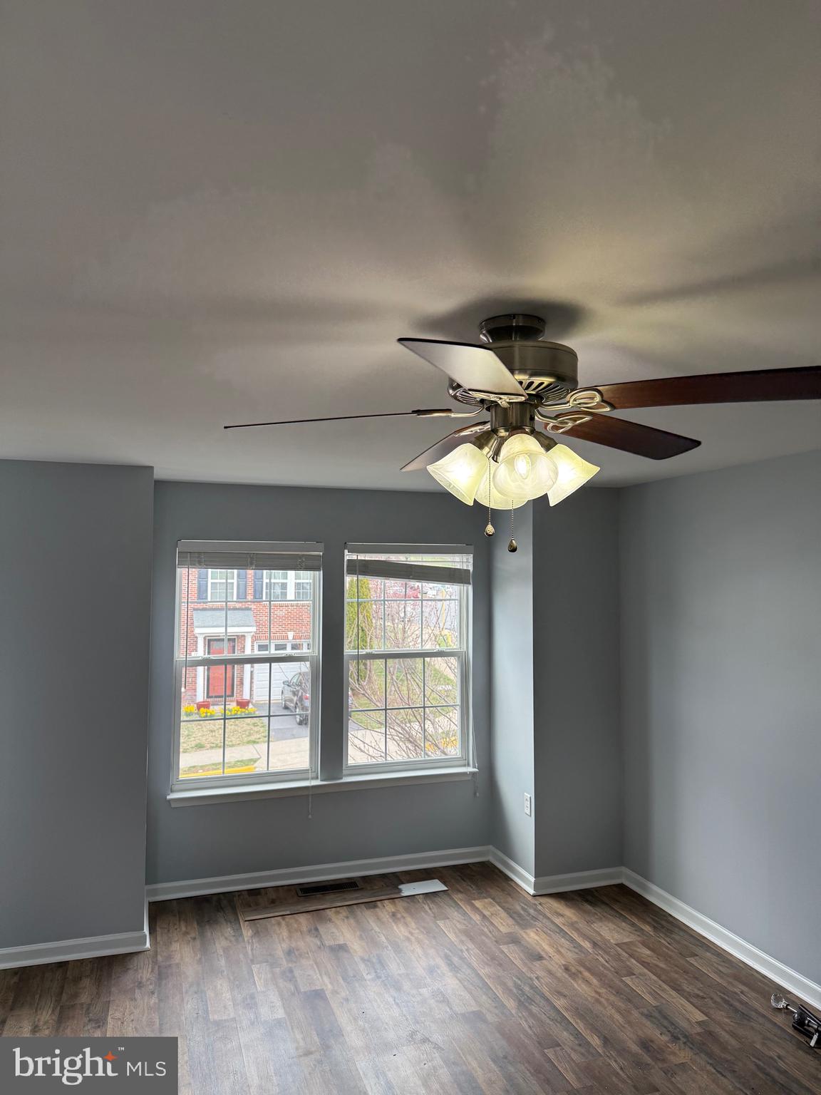 BROOKLAND MANOR - Residential Lease