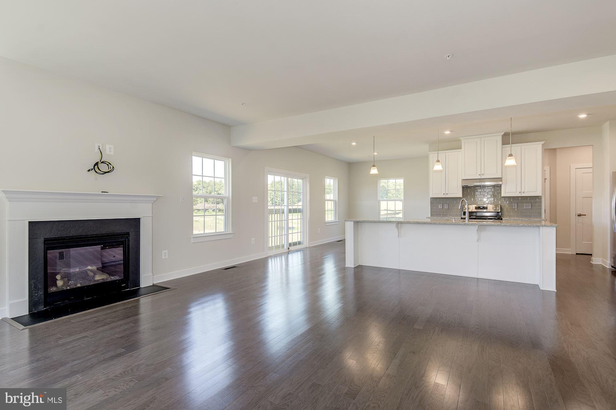 BRENTWOOD - Residential