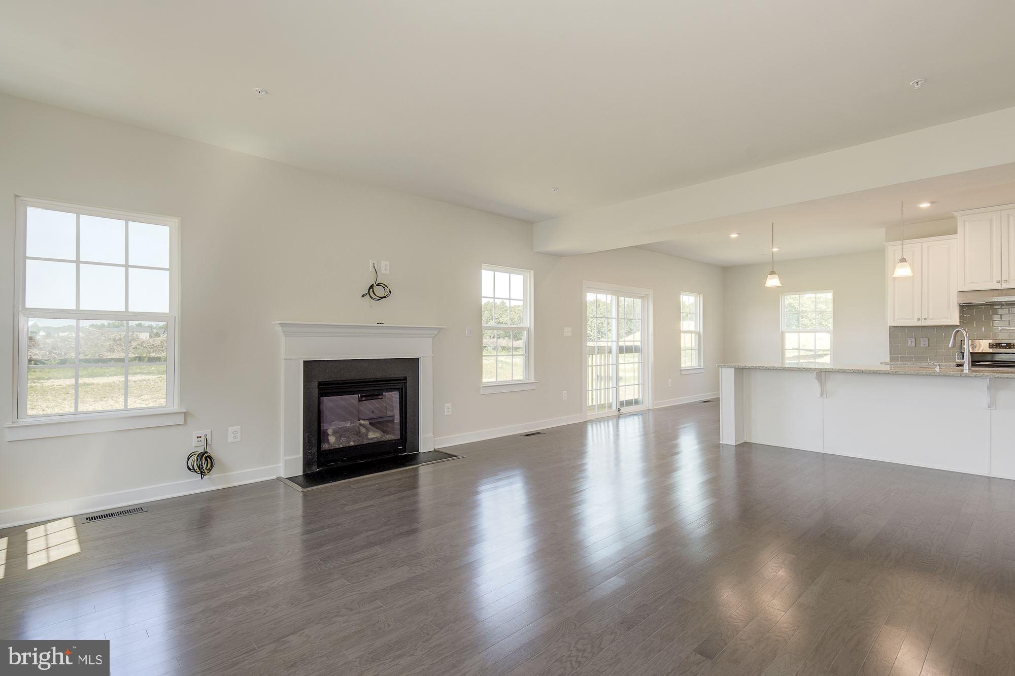 BRENTWOOD - Residential