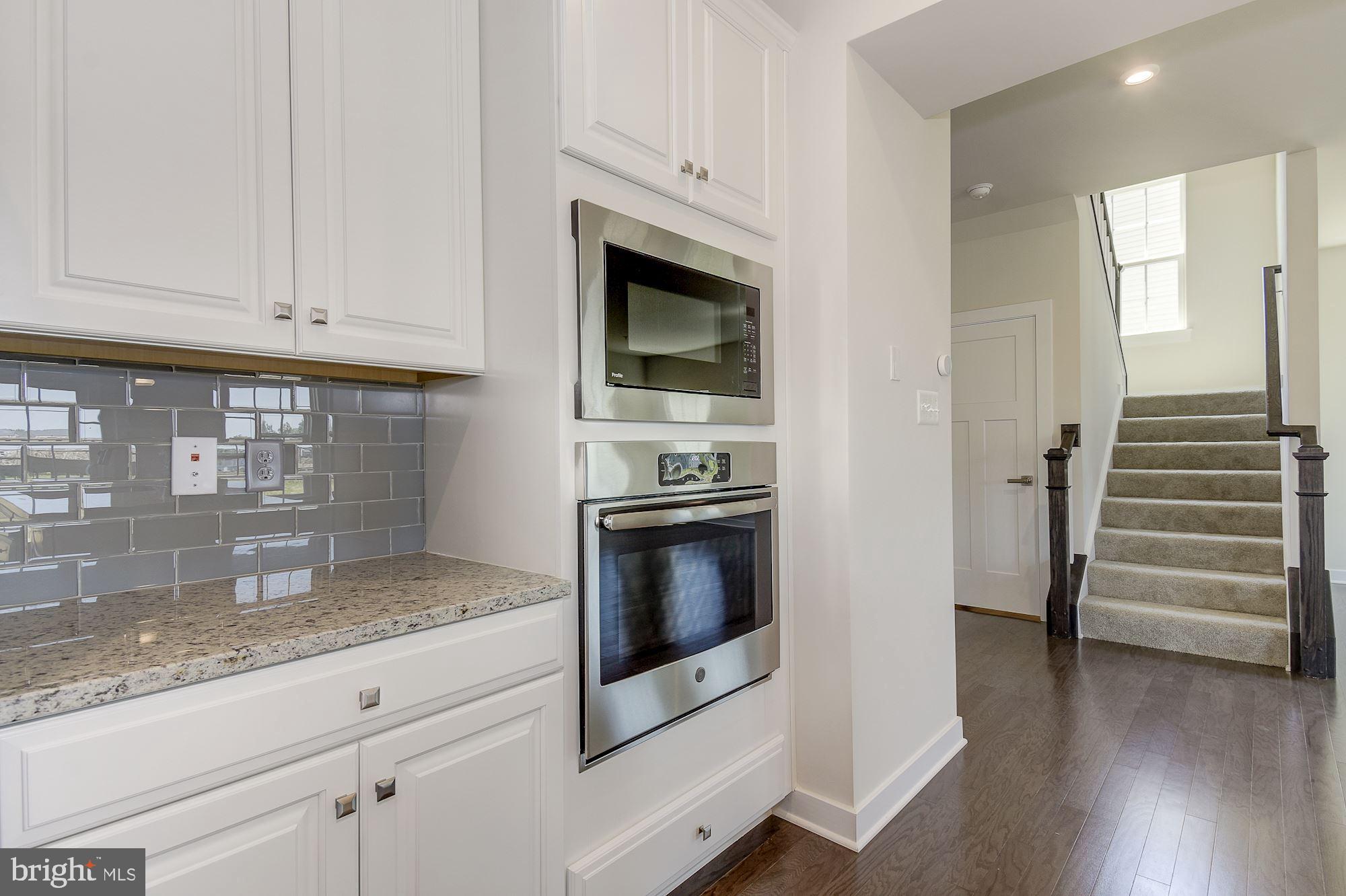 BRENTWOOD - Residential