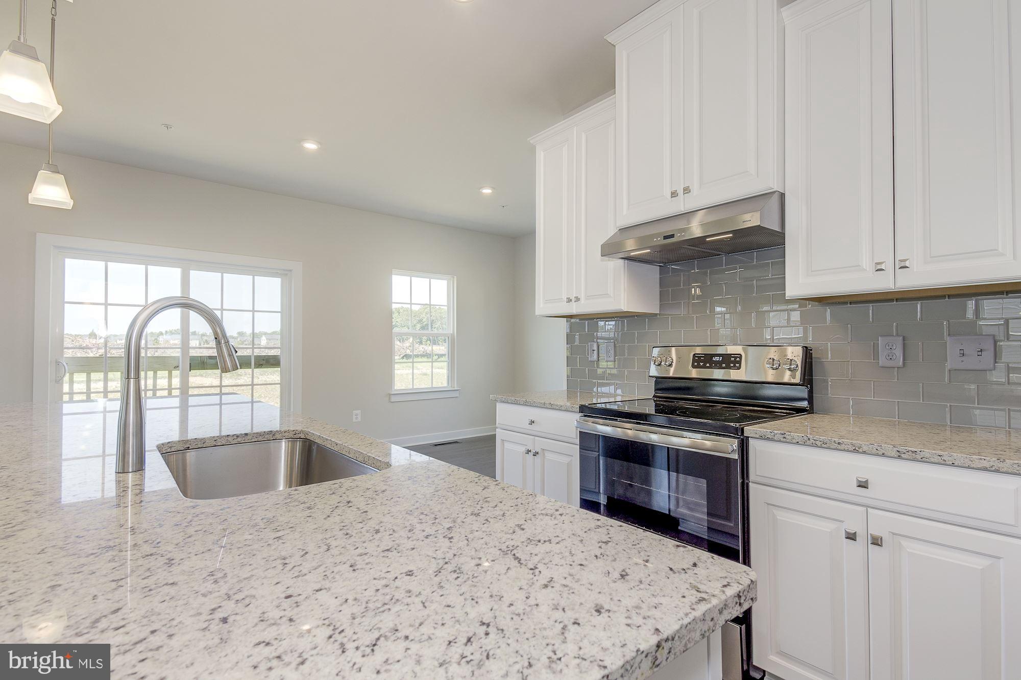 BRENTWOOD - Residential