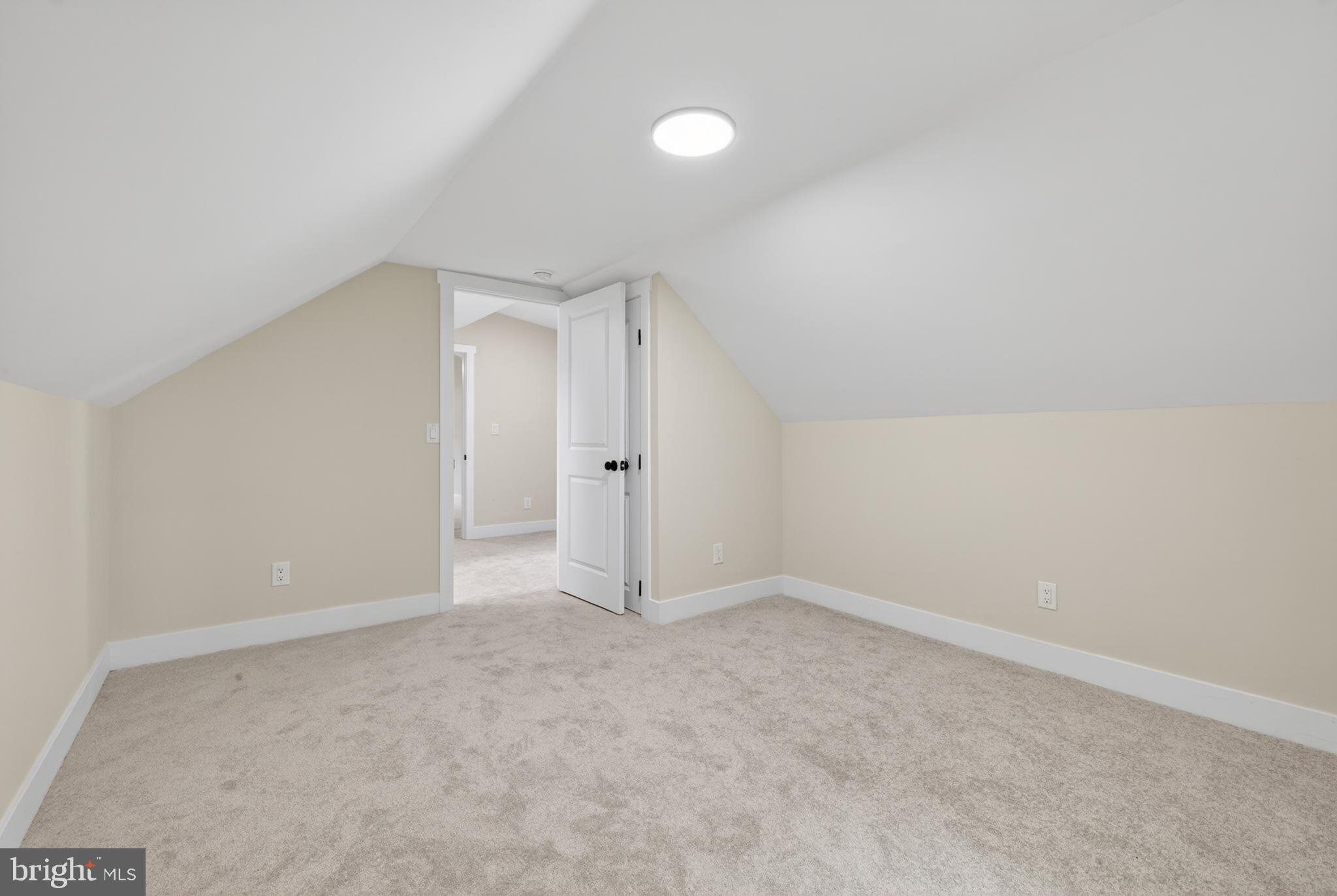 LANDOVER HILLS - Residential