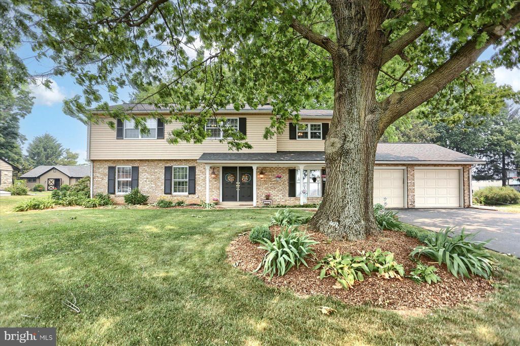 Photo of 1801 ROHRERSTOWN RD, LANCASTER, PA 17601 (MLS # PALA2036180)