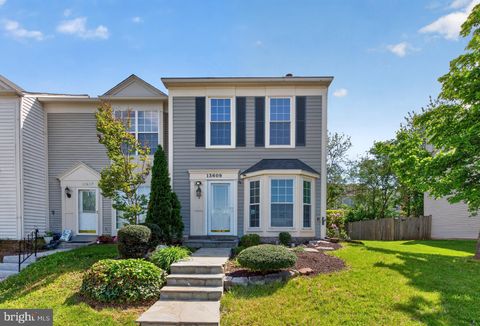 Photo of 13609 Kristin Place, HERNDON, VA 20171 (MLS # VAFX2306502)