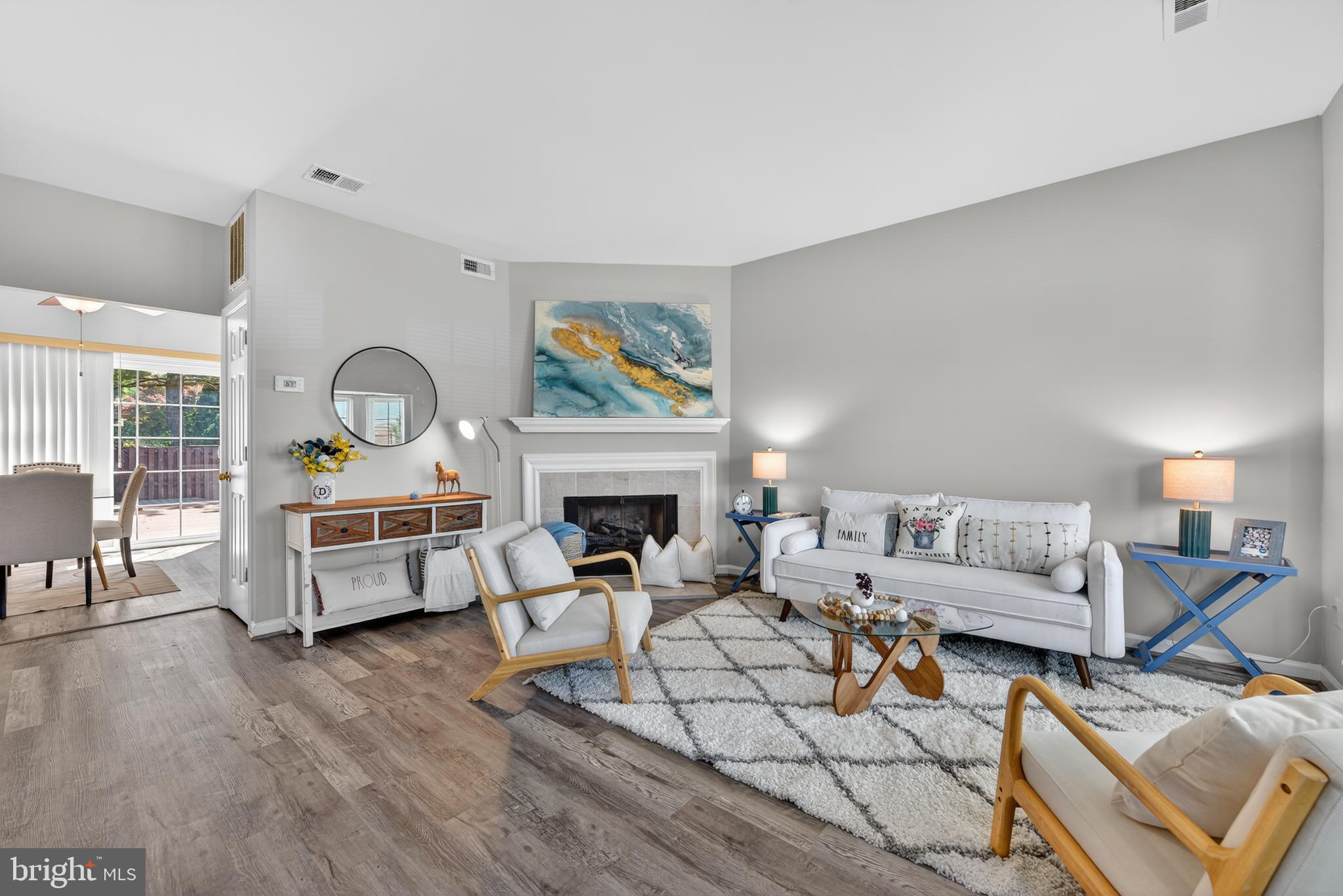 HIGHLAND MEWS - Residential