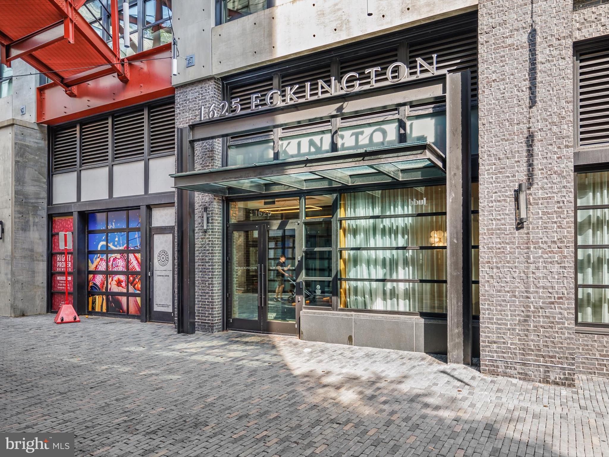 1625 ECKINGTON PLACE NE PH207