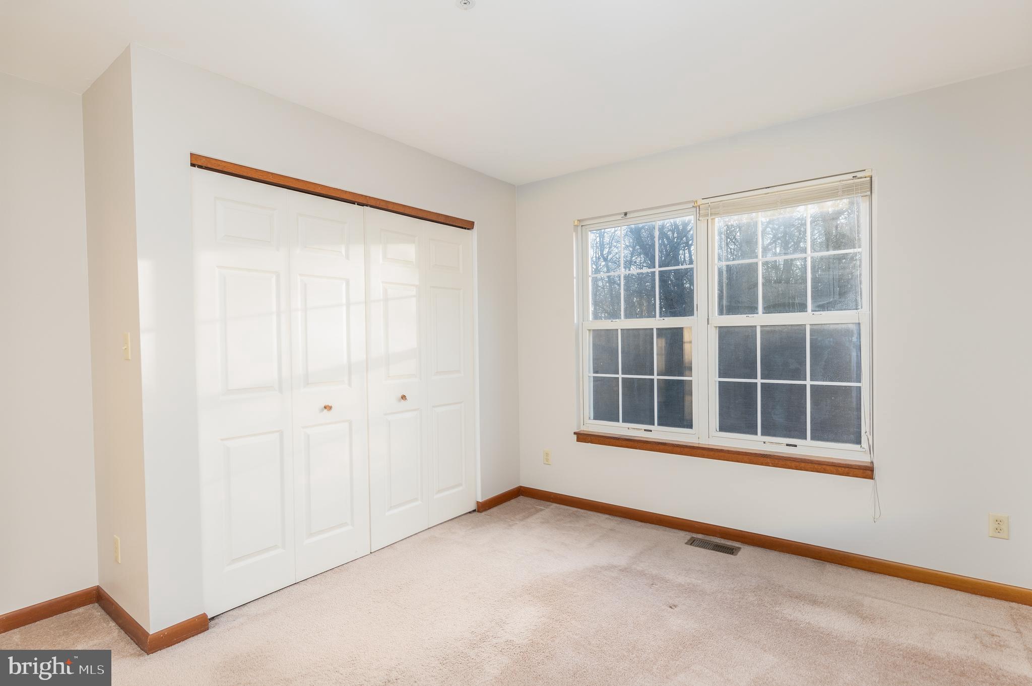 DUCK HARBOUR - Residential Lease