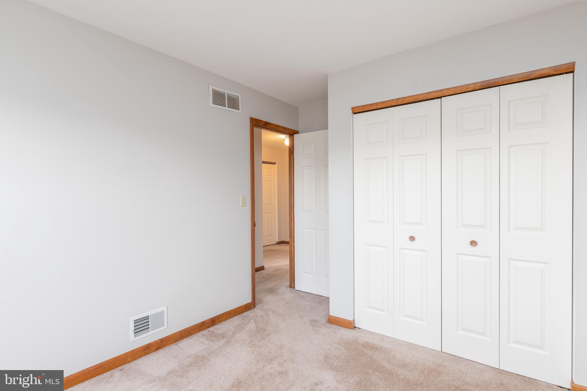 DUCK HARBOUR - Residential Lease