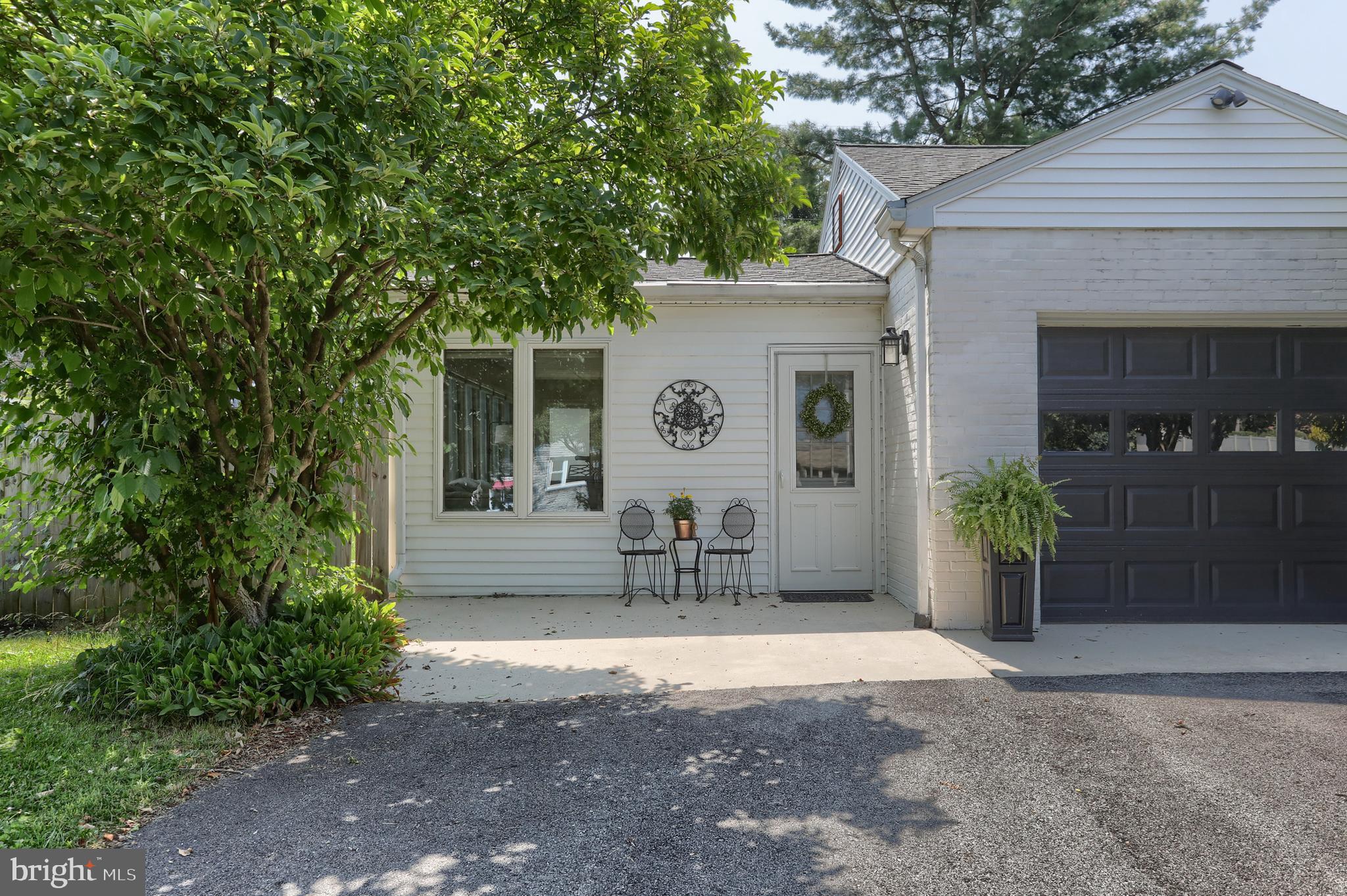 390 GREENDALE ROAD