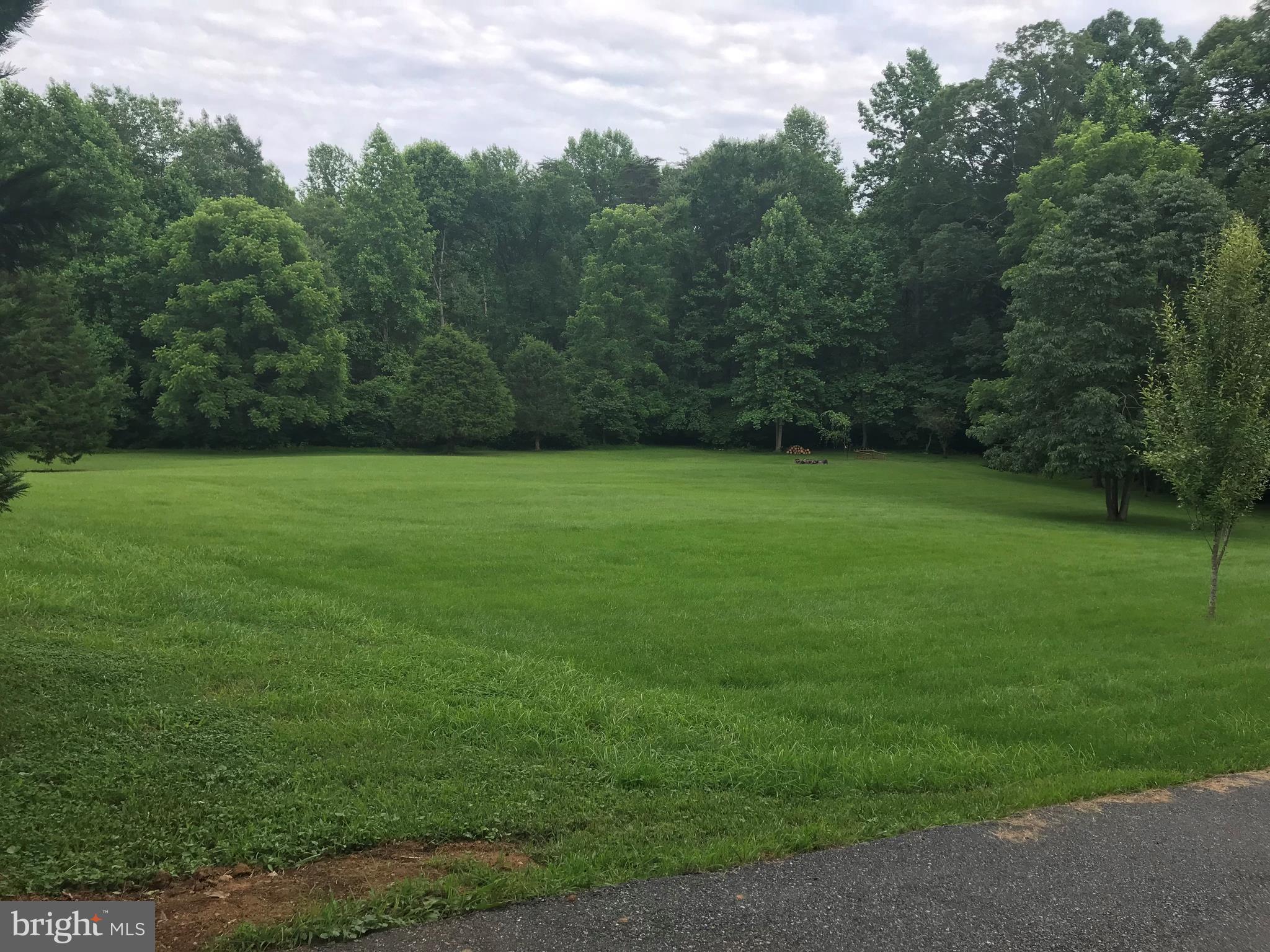 WILLOWMERE - Residential