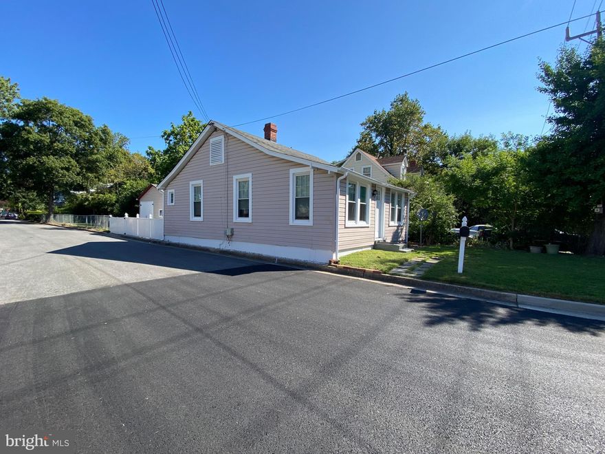Charming 2 bed/ 2 bath bungalow (792 sq ft, with an additional 250 sq ft bonus space) in College Park! This cozy home has new vinyl flooring, stainless steel appliances and two full bathrooms (one as ensuite to master) Stackable washer/dryer in separate laundry area. Home is 792 sq ft, with an additional 250 sq ft detached garage in back of home has been renovated into fabulous entertaining, office or studio space, also with new vinyl flooring and built in AC/heating wall unit, usable all four seasons! Back yard is huge and perfect for entertaining! Easily accessible to UMD, Lake Artemesia, local jogging and bike trails. Metro and UMD shuttle buses also close by. Need to hop on the Capital Beltway or Parkway for your morning commute? Both arteries are less than 2 miles away! All tenants 18 years of age and over must apply. Contact LA for rental application link. $55 per application fee. Minimum 18 month lease. 675 credit score and combined income must be 35 times the monthly rent.