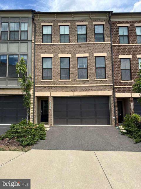 Photo of 42308 Rockrimmon Terrace, ASHBURN, VA 20148 (MLS # VALO2129062)