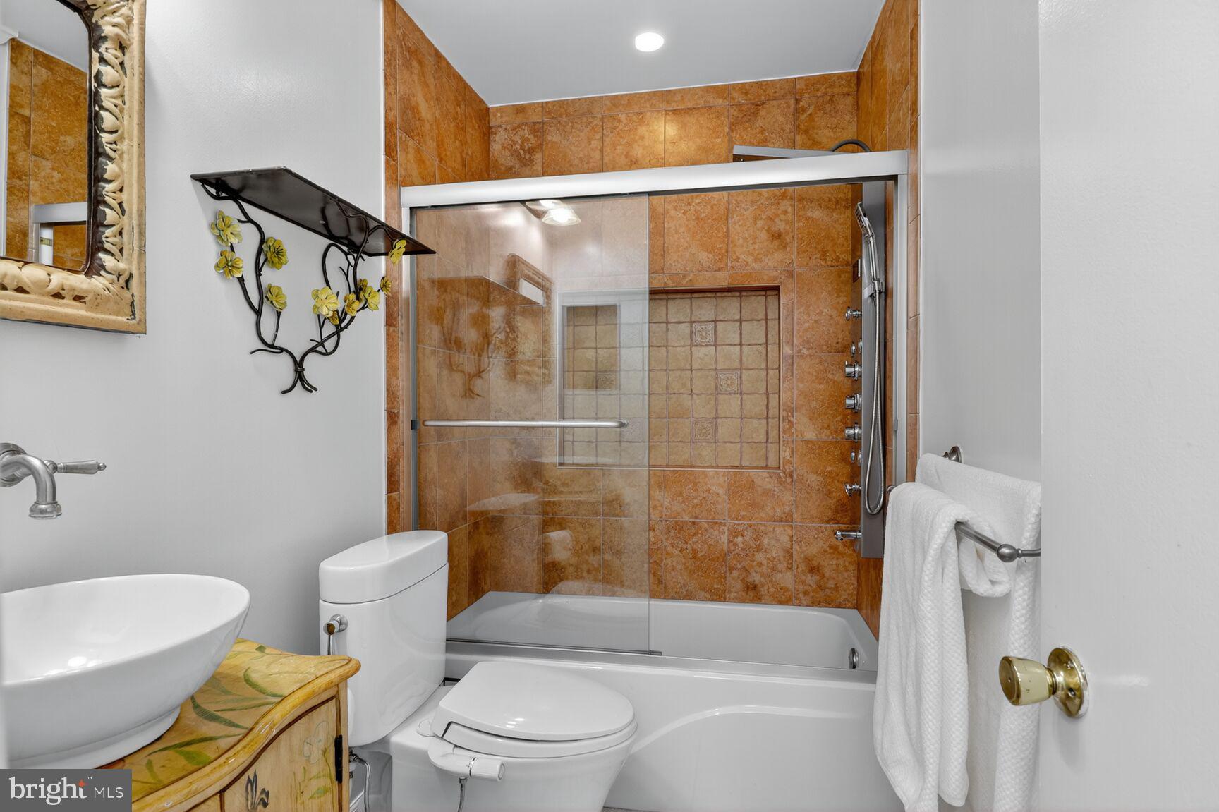 COPPER HILL - Residential