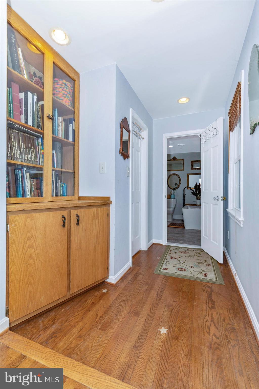 FOX RIDGE ESTATES - Residential