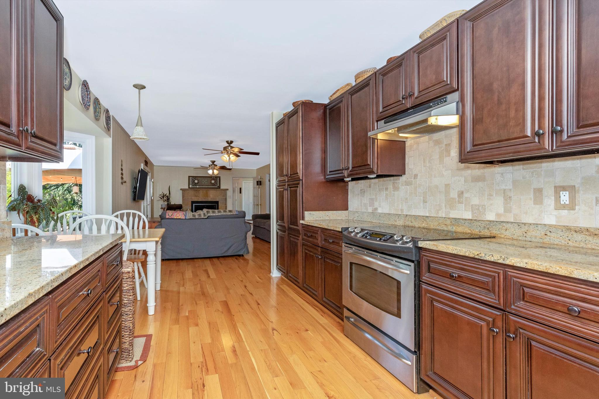 FOX RIDGE ESTATES - Residential