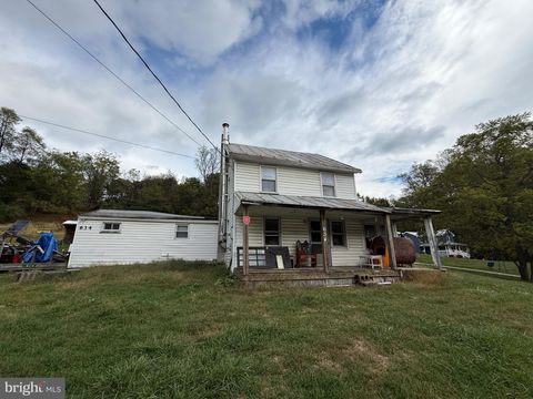 634 LEWISBERRY ROAD NEW CUMBERLAND PA 17070