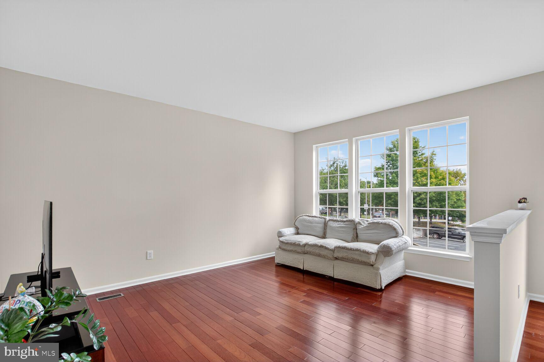 SENECA PARK NORTH - Residential