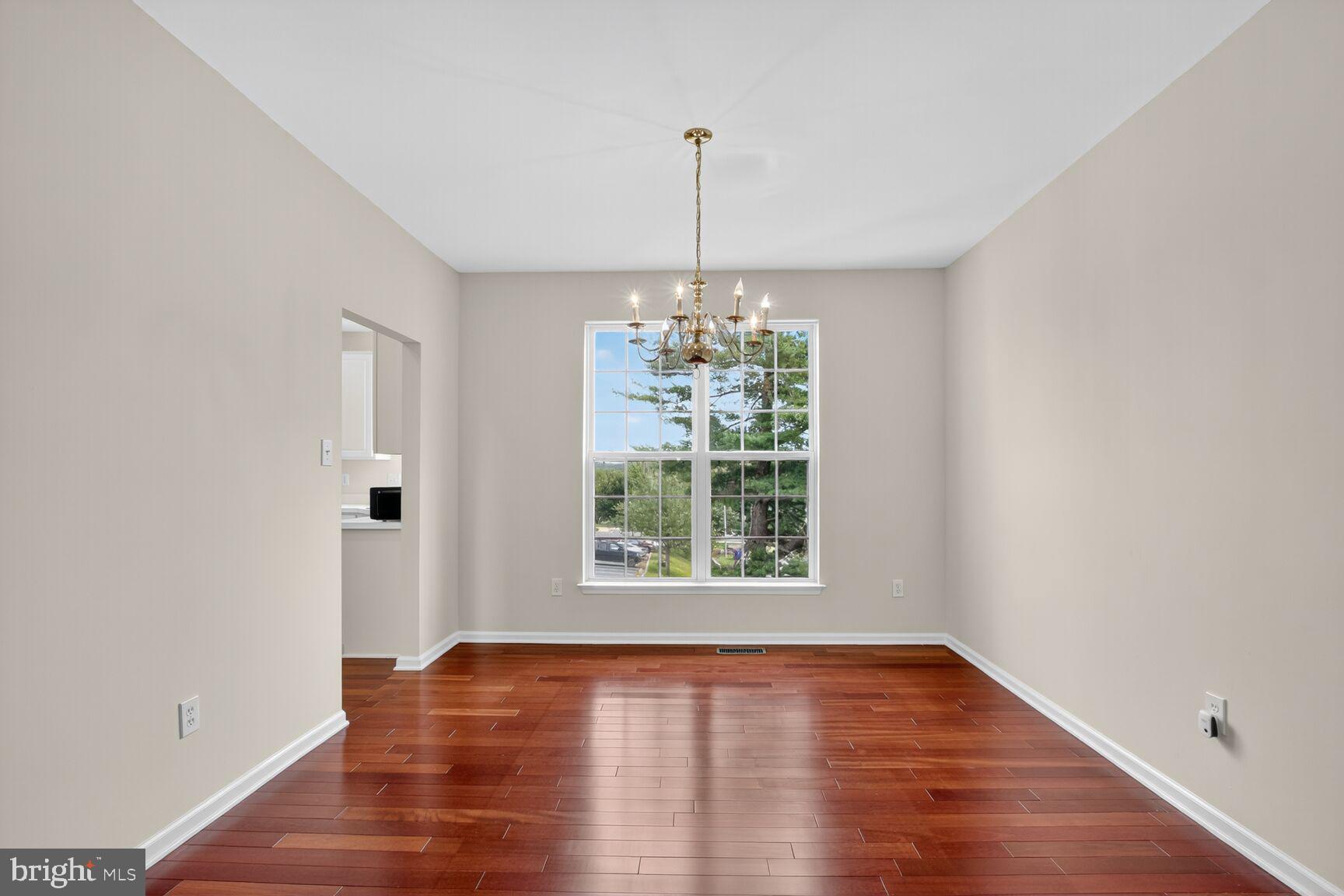 SENECA PARK NORTH - Residential