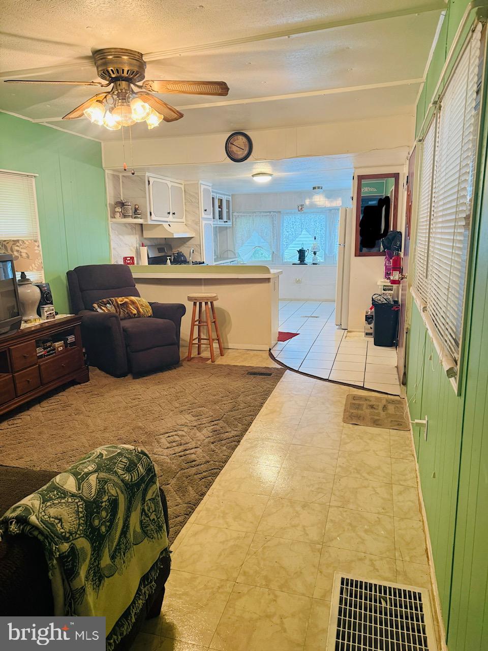 886 LOWER MILL