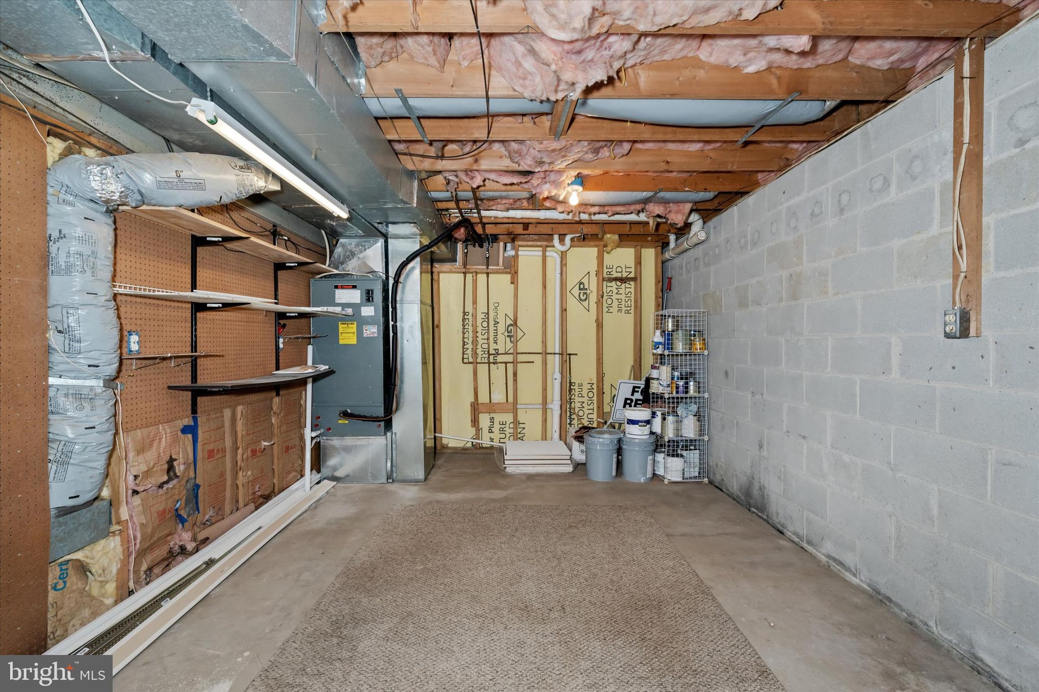 BARKSDALE ESTATES - Residential