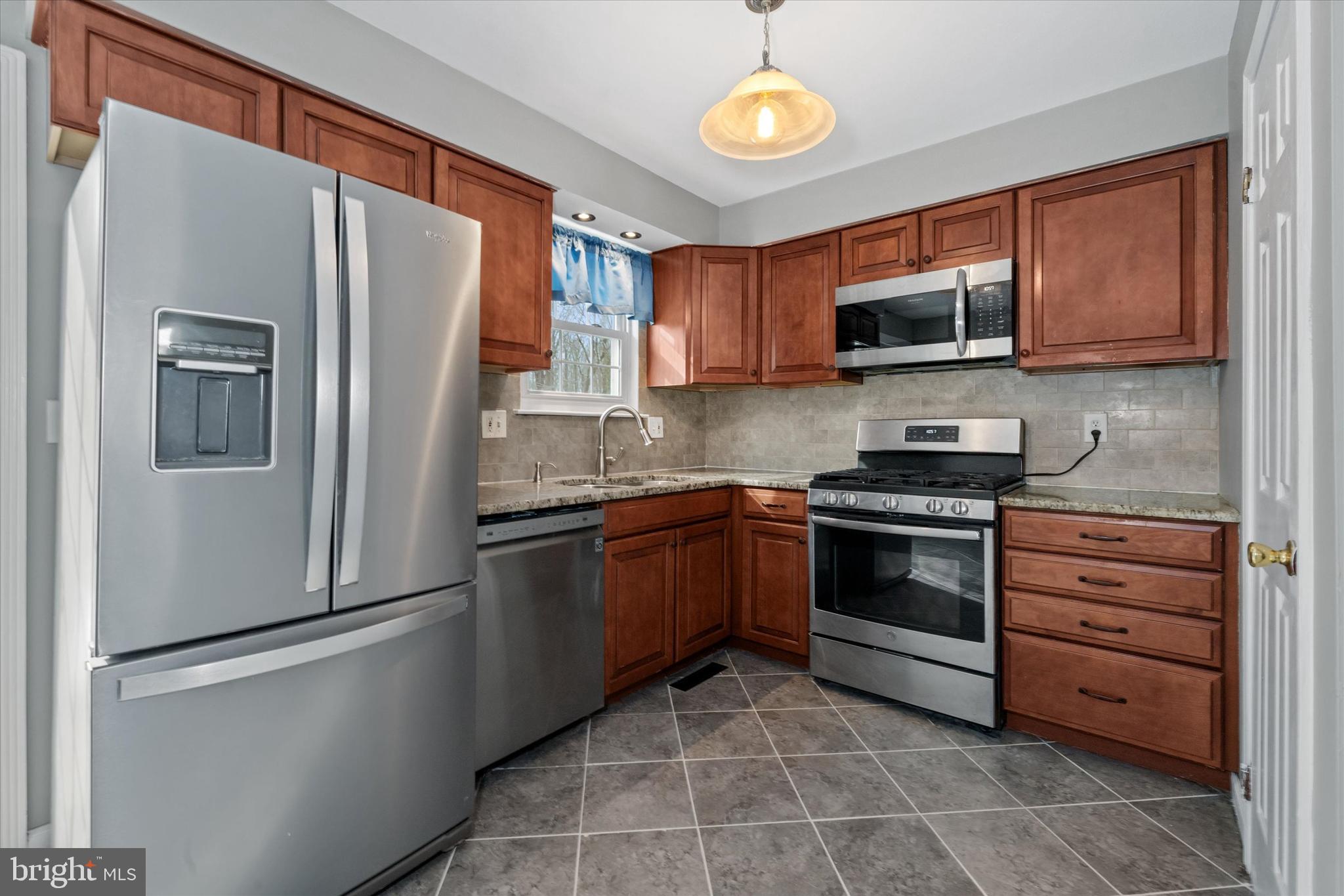 BARKSDALE ESTATES - Residential