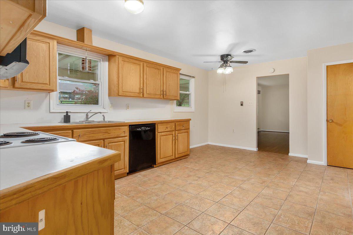 WOLFSVILLE - Residential