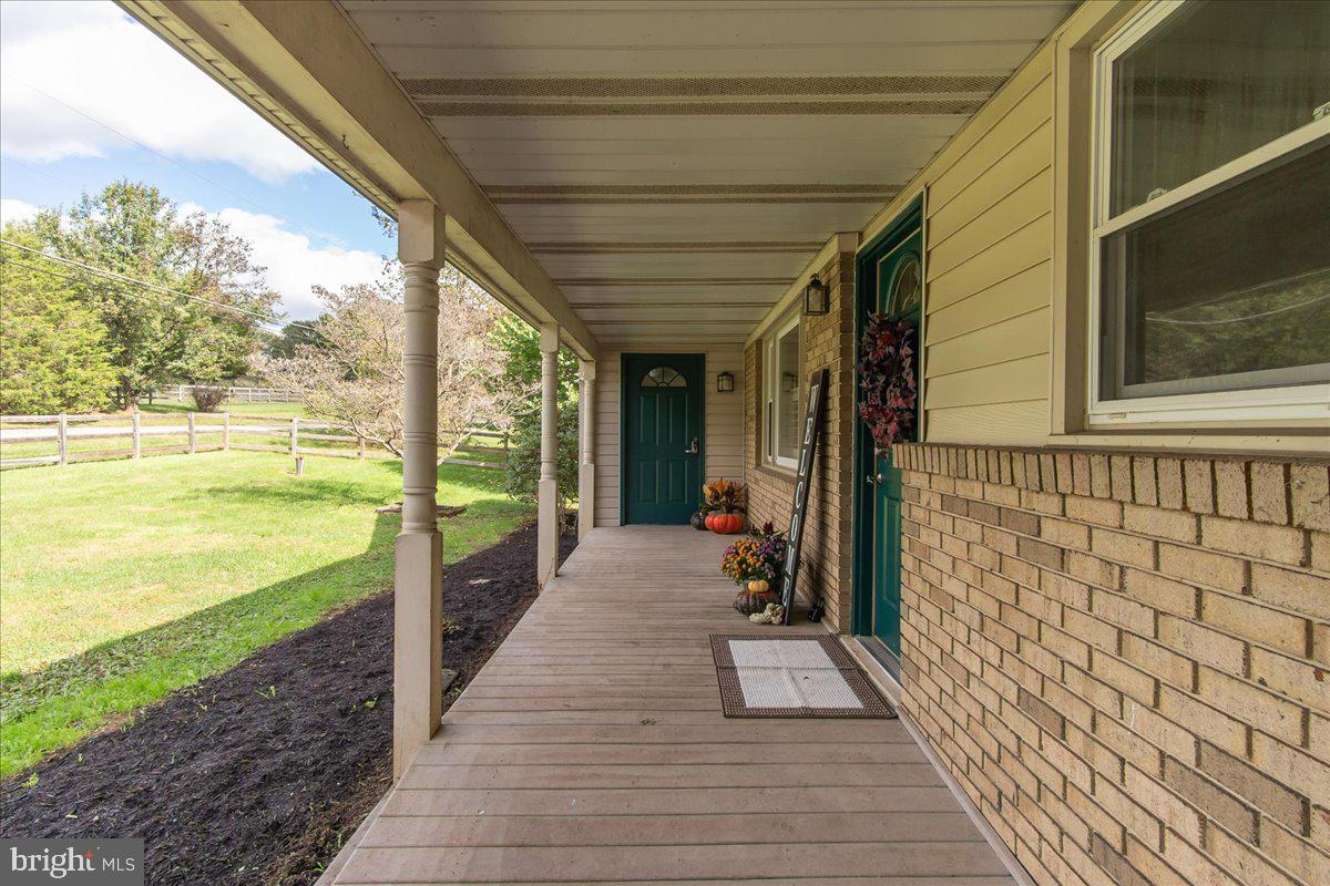 WOLFSVILLE - Residential