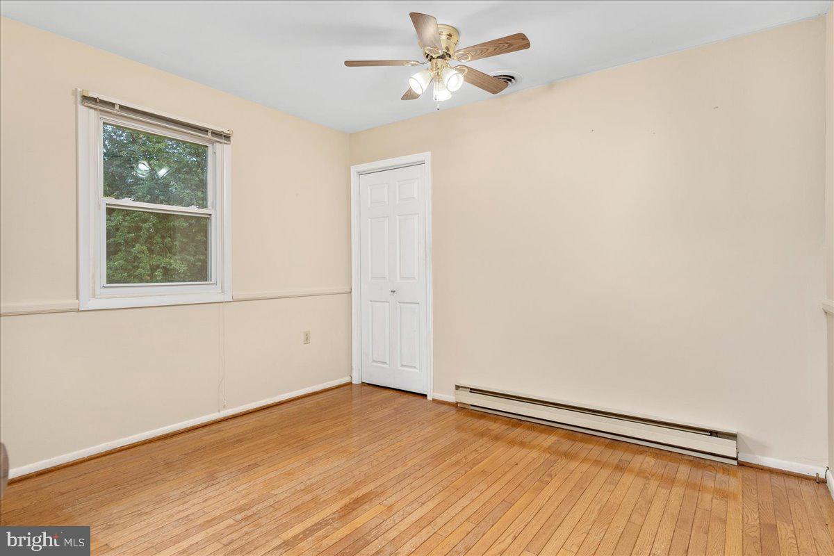 WOLFSVILLE - Residential