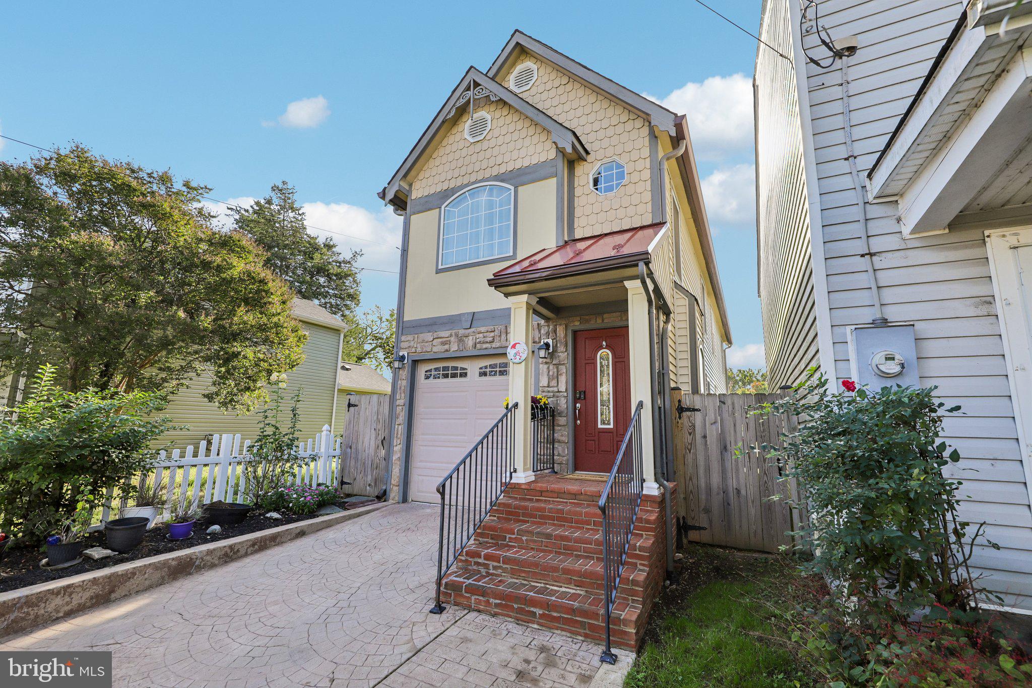 626 STUART STREET