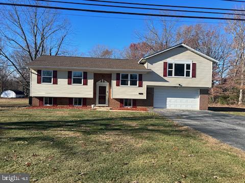 POMFRET ESTATES - Residential