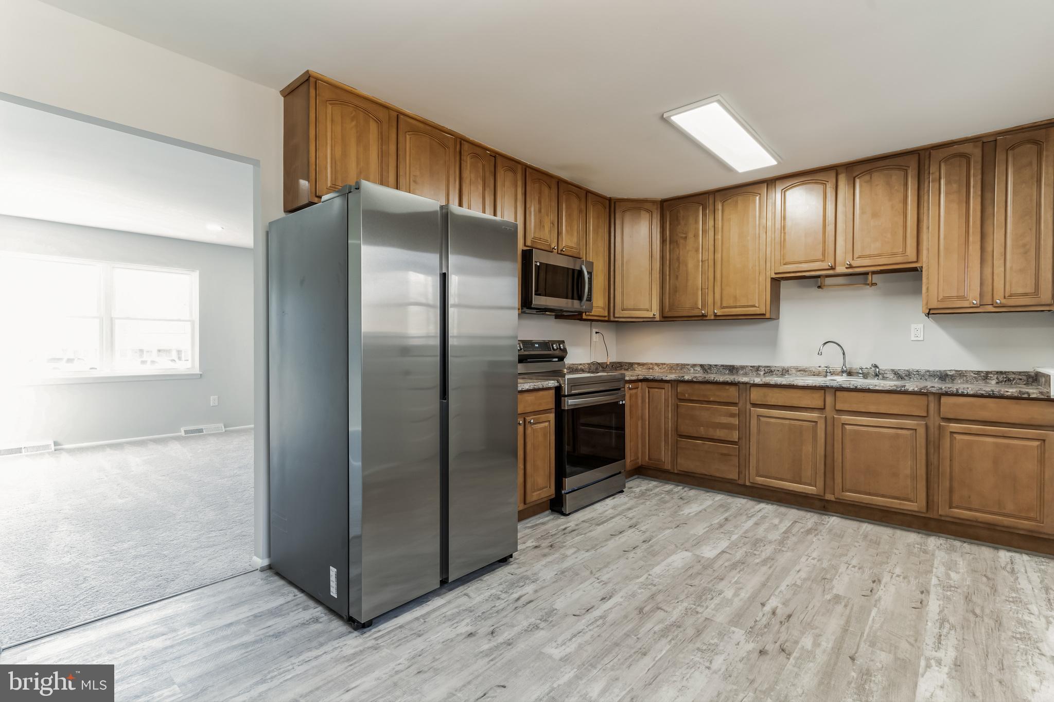 POMFRET ESTATES - Residential