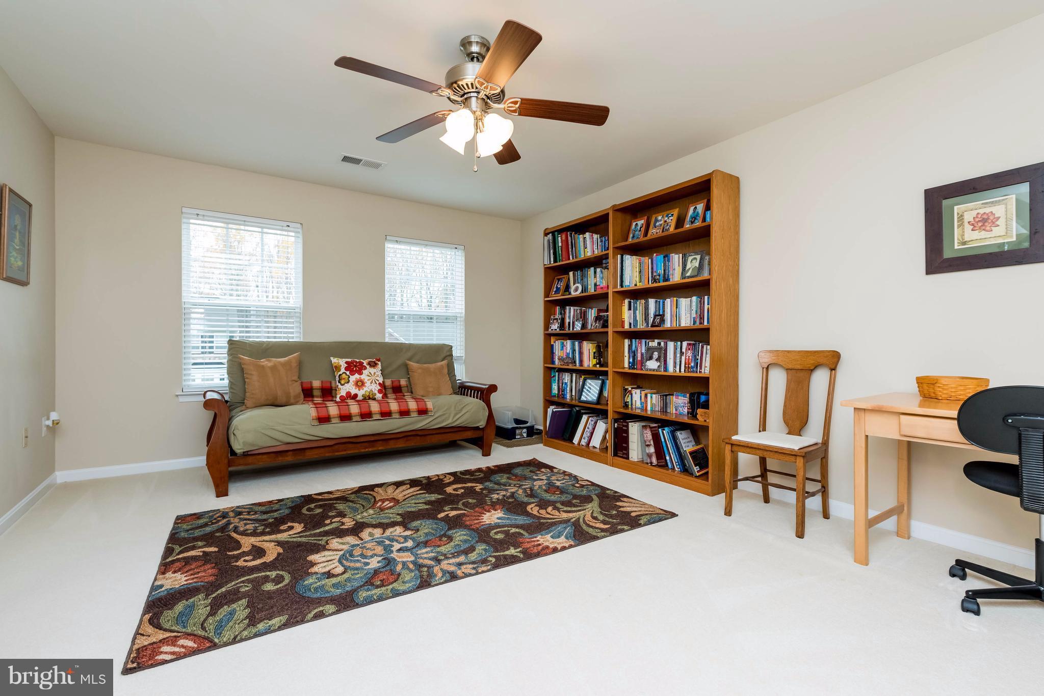 SARATOGA HUNT - Residential