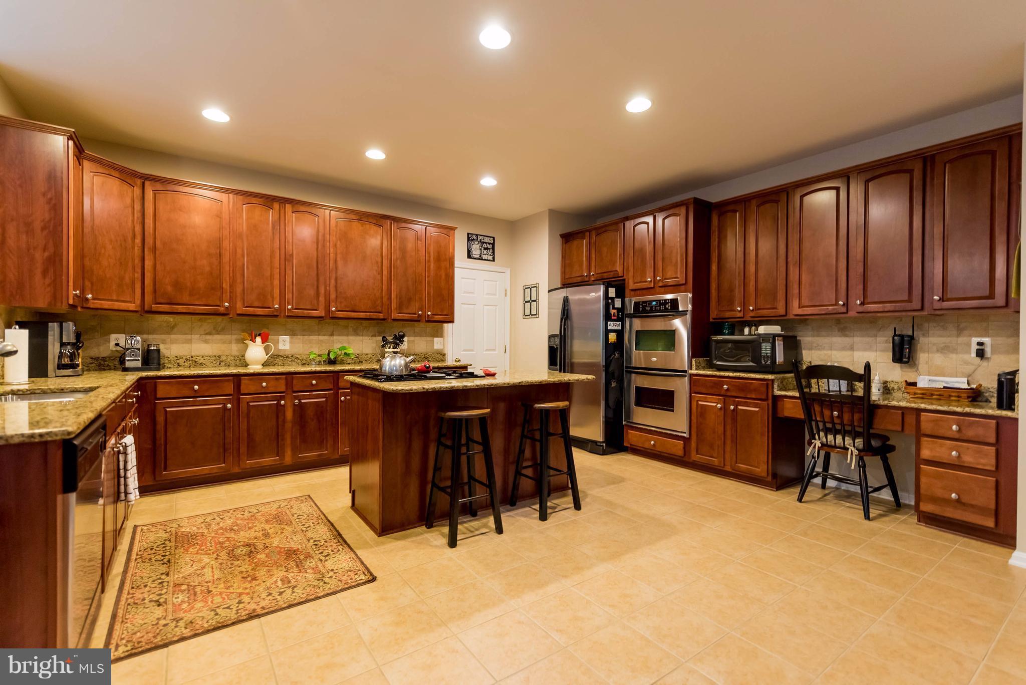 SARATOGA HUNT - Residential