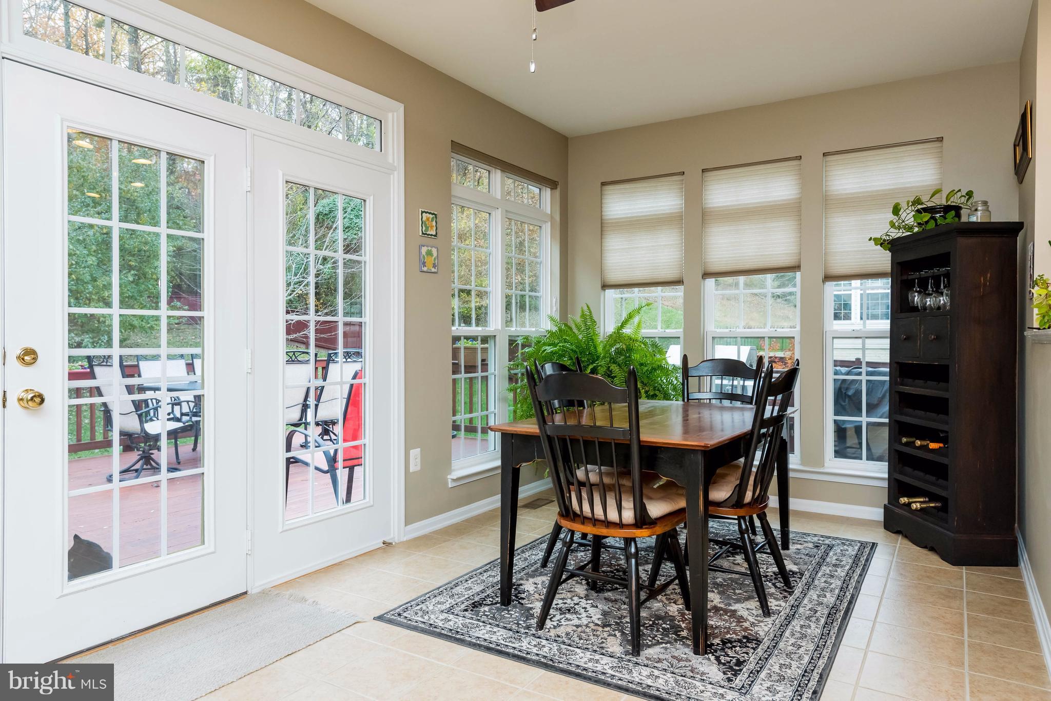 SARATOGA HUNT - Residential