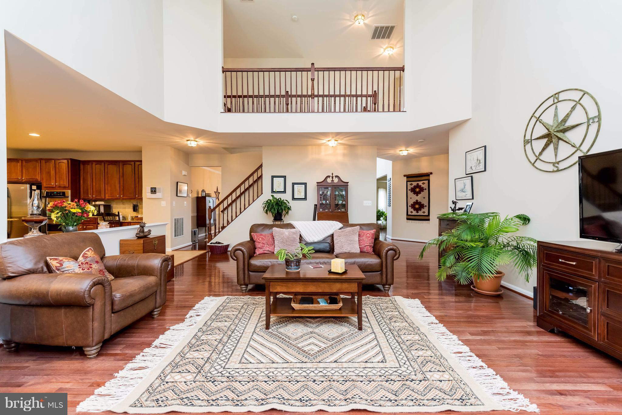 SARATOGA HUNT - Residential