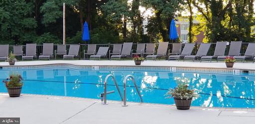 VALLEY FORGE TOWER - Residential Lease