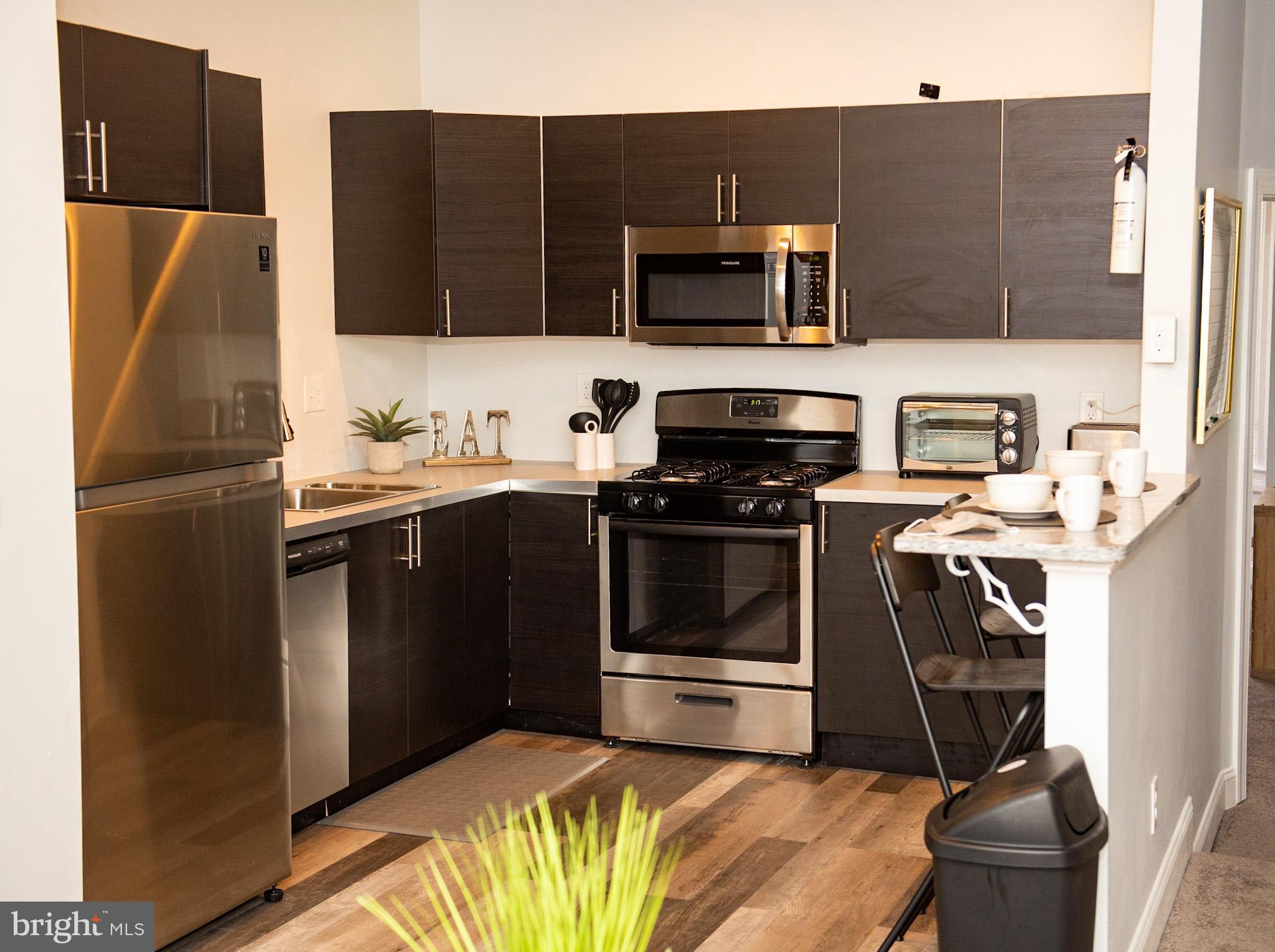 MADISON PARK HISTORIC DISTRICT - Residential Lease