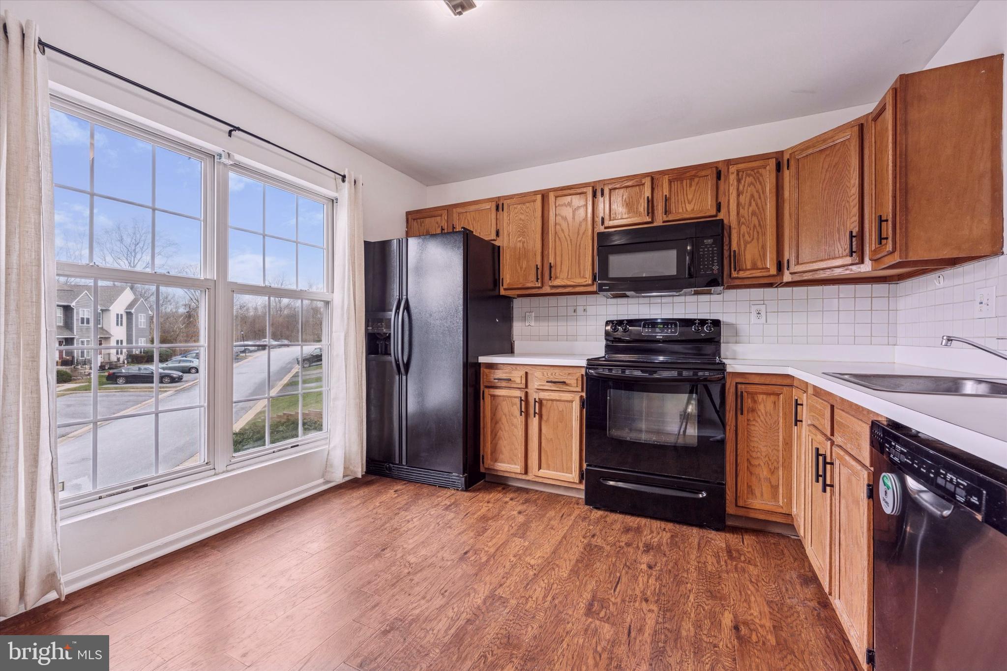 BALLINAHINCH - Residential