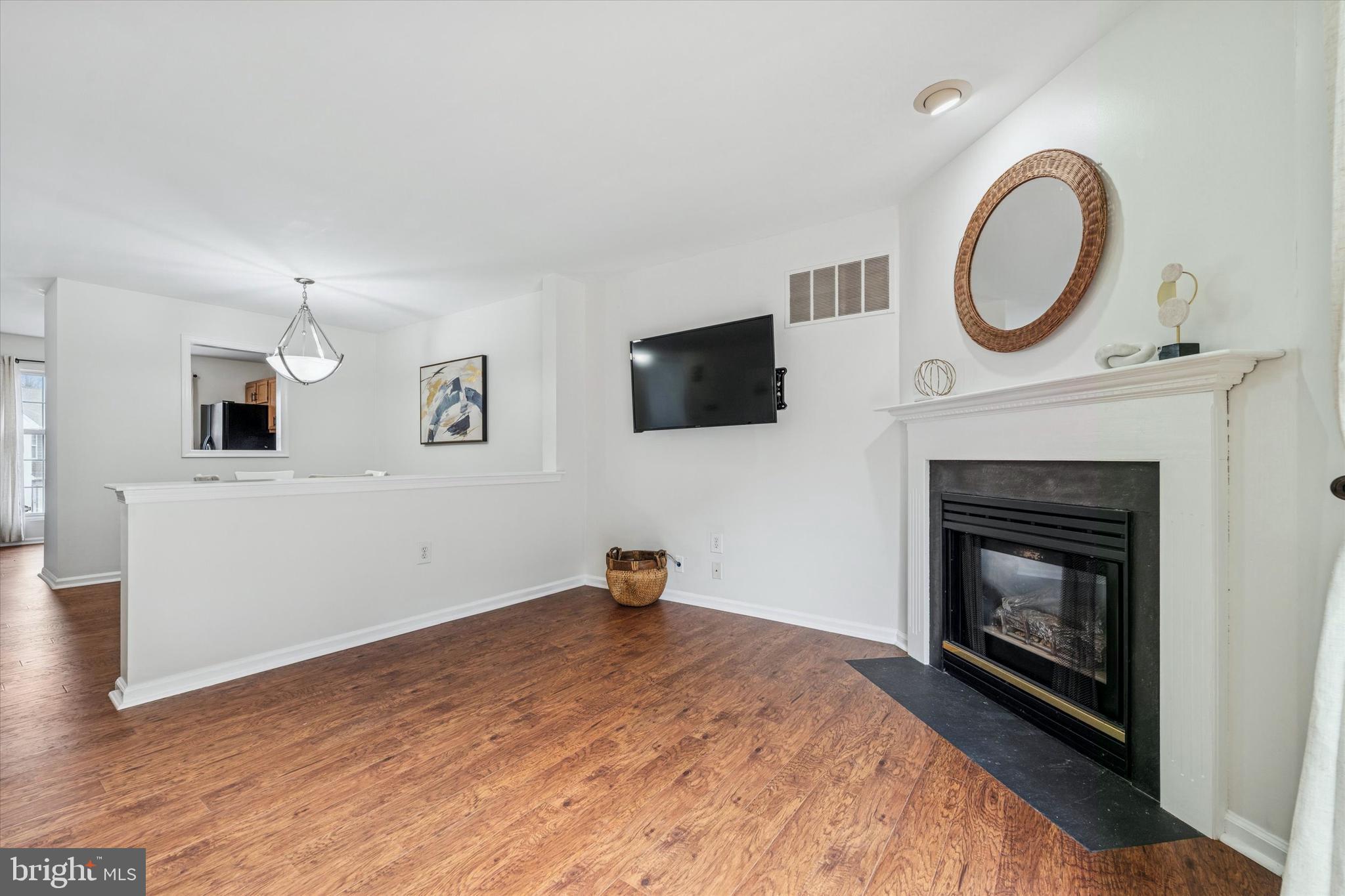 BALLINAHINCH - Residential