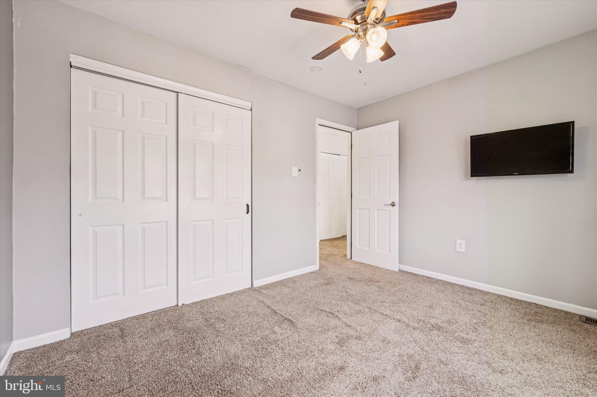 BALLINAHINCH - Residential