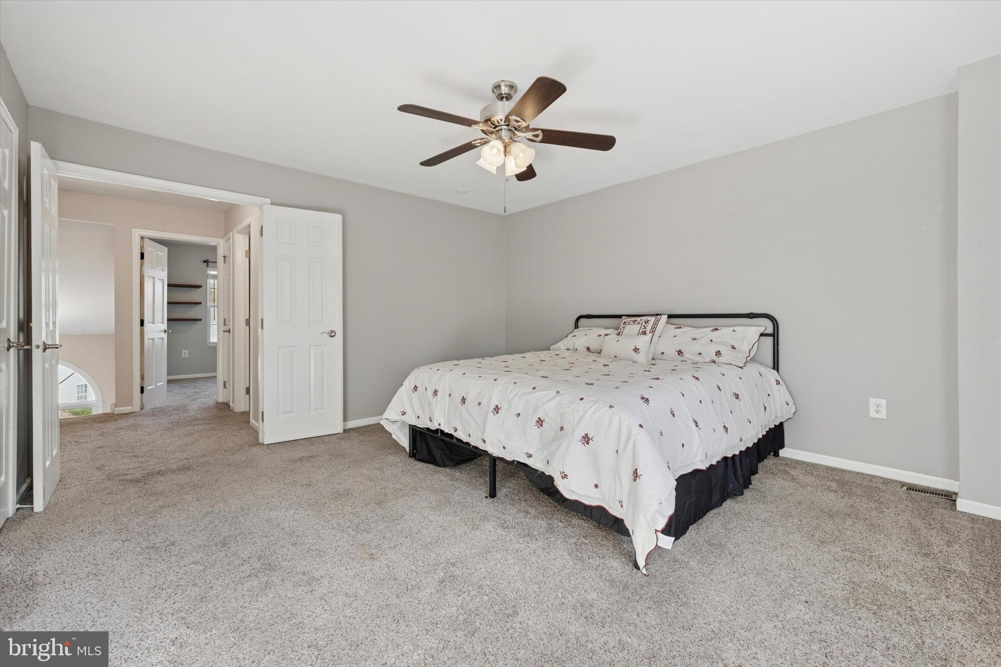 BALLINAHINCH - Residential