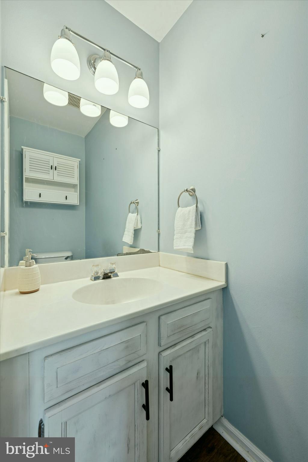 BALLINAHINCH - Residential